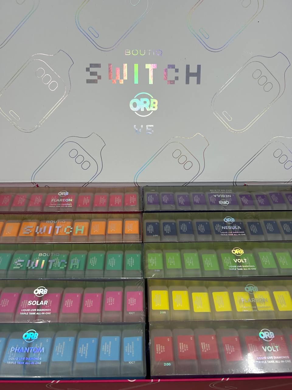 #B-M037 - Boutique Switch Dispo